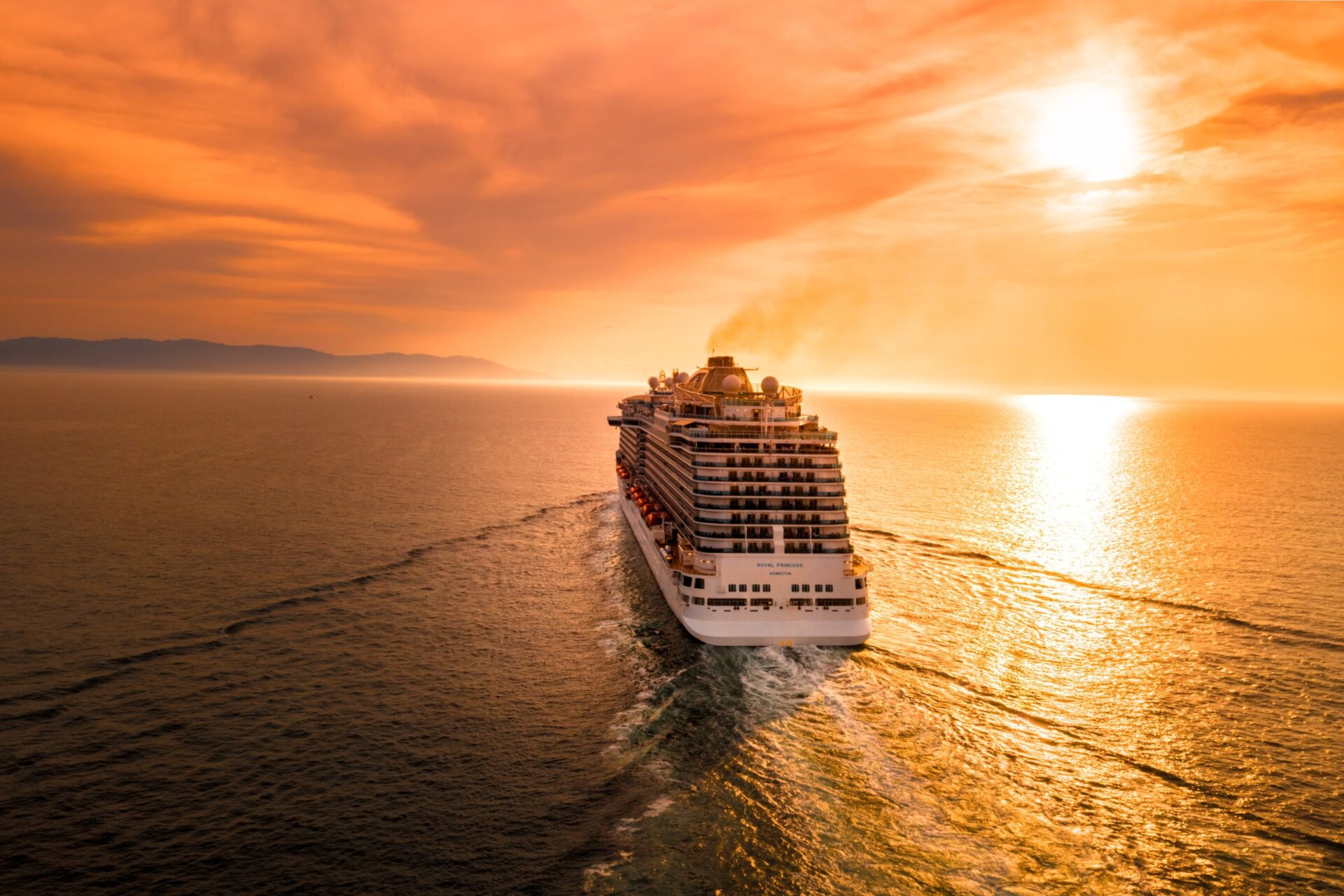 Cruise Industry vs Sustainability Practices: Miami case